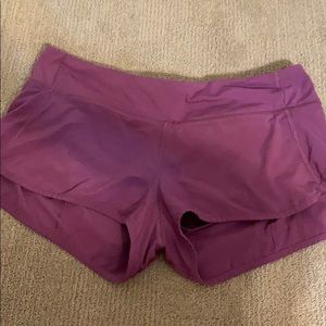 lululemon size 10 speed up shorts 2.5 length